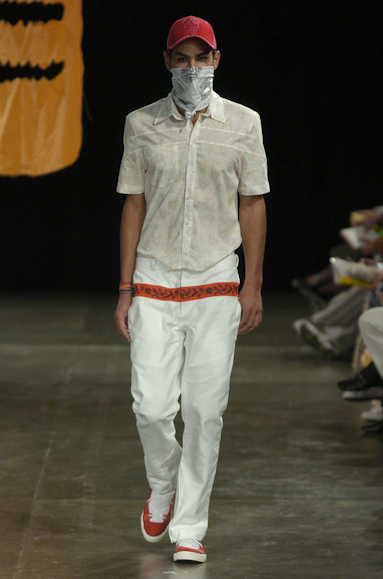 desfiles-aherchcovitchmen-saopauloverao2005rtw-107