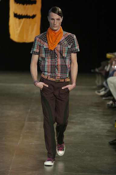 desfiles-aherchcovitchmen-saopauloverao2005rtw-116