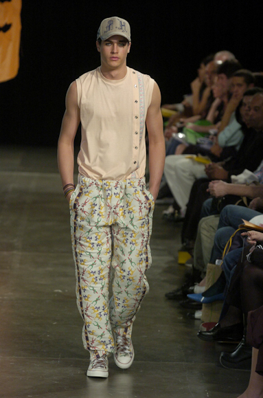 desfiles-aherchcovitchmen-saopauloverao2005rtw-120