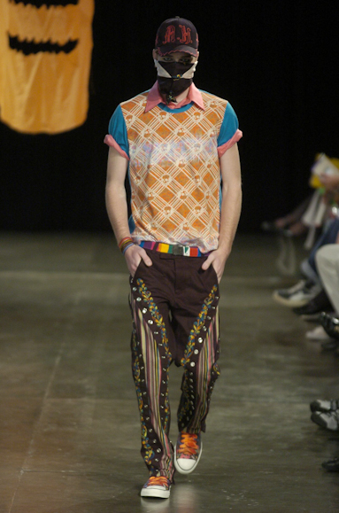 desfiles-aherchcovitchmen-saopauloverao2005rtw-126