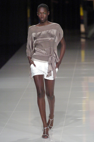 desfiles-alphorria-saopauloverao2005rtw-122
