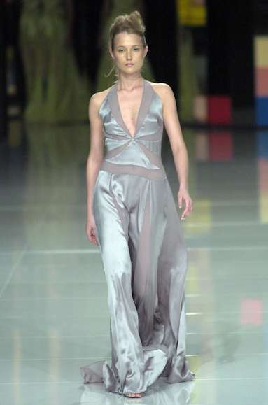 desfiles-alphorria-saopauloverao2005rtw-133