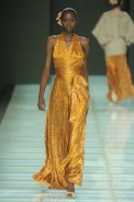 desfiles-andrelima-saopauloverao2005rtw-104