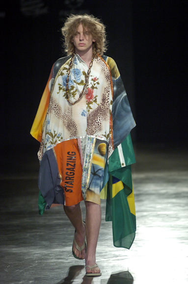 desfiles-britishcolony-saopauloverao2005rtw-126