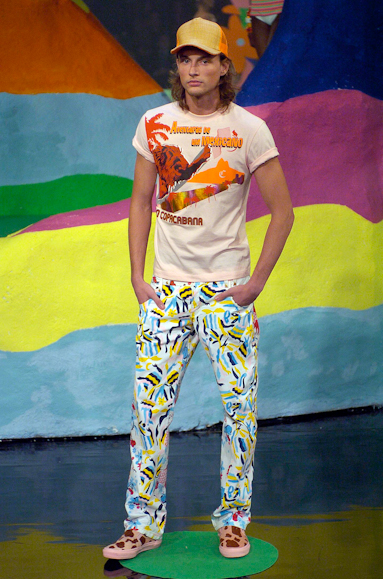 desfiles-cavalera-saopauloverao2005rtw-114