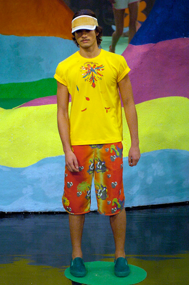 desfiles-cavalera-saopauloverao2005rtw-146