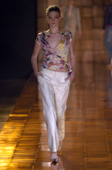 desfiles-cori-saopauloverao2005rtw-134