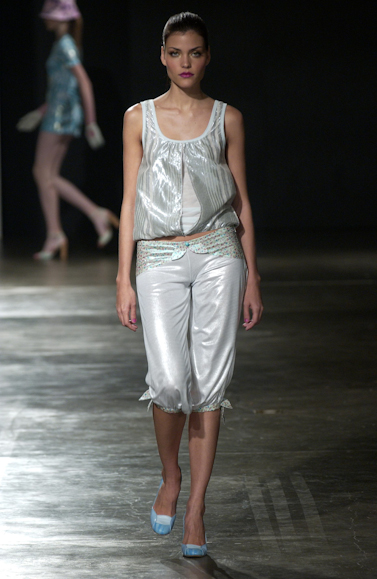 desfiles-custobarcelona-saopauloverao2005rtw-127