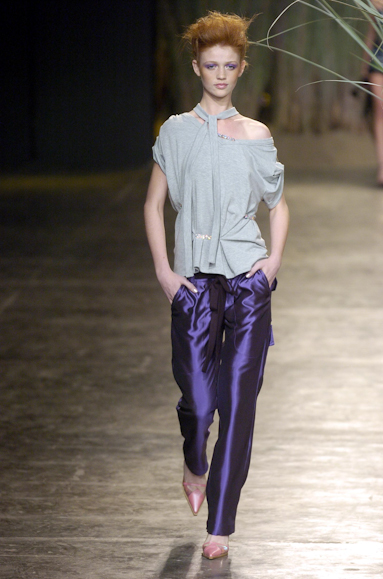 desfiles-eduardosuppes-saopauloverao2005rtw-122
