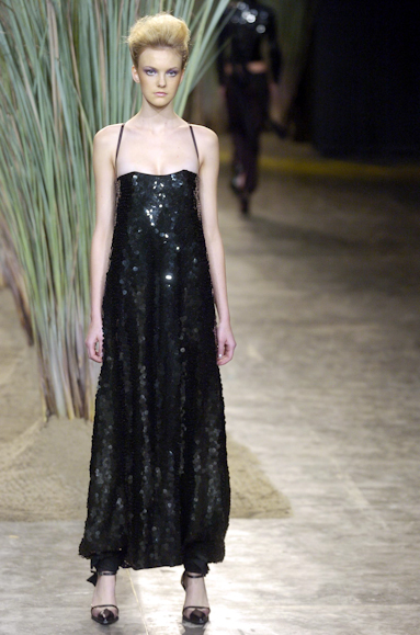 desfiles-eduardosuppes-saopauloverao2005rtw-135