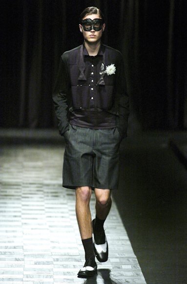 desfiles-ellus-saopauloverao2005rtw-100