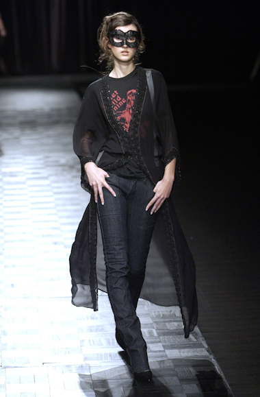 desfiles-ellus-saopauloverao2005rtw-138