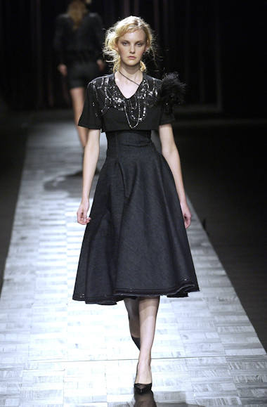 desfiles-ellus-saopauloverao2005rtw-143