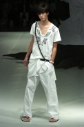 desfiles-fausehaten-saopauloverao2005rtw-106