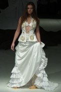desfiles-fausehaten-saopauloverao2005rtw-158