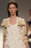 desfiles-gloriacoelho-saopauloverao2005rtw-125