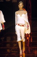 desfiles-iodice-saopauloverao2005rtw-117