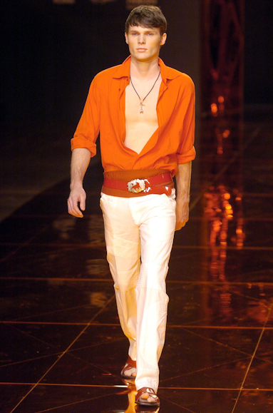 desfiles-iodice-saopauloverao2005rtw-123