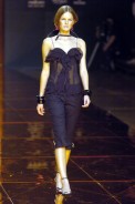 desfiles-iodice-saopauloverao2005rtw-149