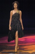 desfiles-linovillaventura-saopauloverao2005rtw-112