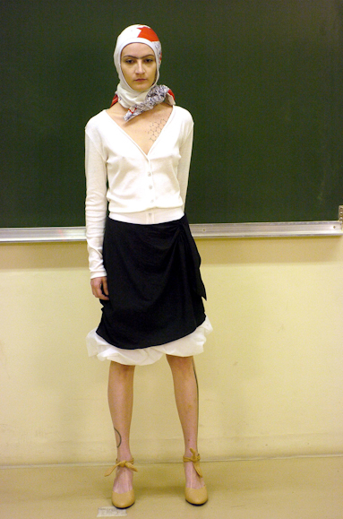 desfiles-lorenzomerlino-saopauloverao2005rtw-102