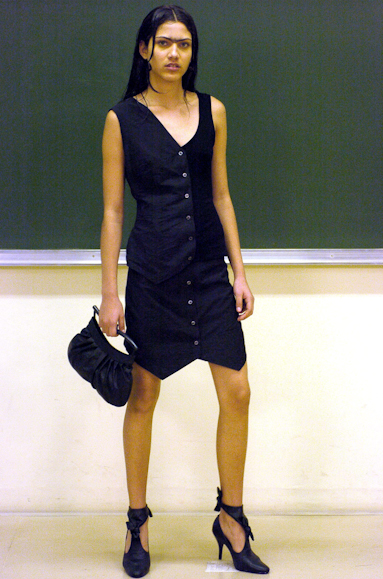 desfiles-lorenzomerlino-saopauloverao2005rtw-105