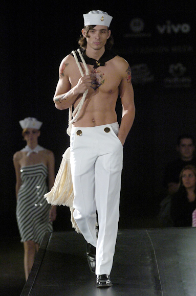 desfiles-marceloquadros-saopauloverao2005rtw-100