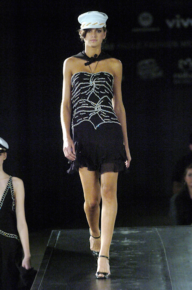 desfiles-marceloquadros-saopauloverao2005rtw-125