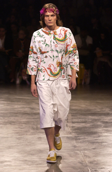 desfiles-marioqueiroz-saopauloverao2005rtw-109