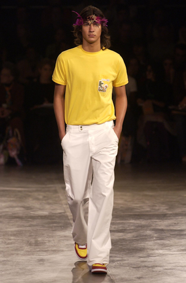 desfiles-marioqueiroz-saopauloverao2005rtw-126