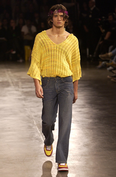 desfiles-marioqueiroz-saopauloverao2005rtw-128