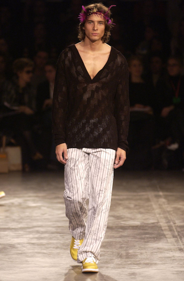 desfiles-marioqueiroz-saopauloverao2005rtw-139