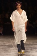 desfiles-marioqueiroz-saopauloverao2005rtw-141
