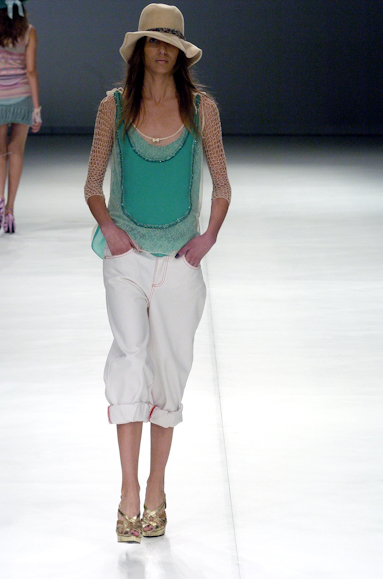 desfiles-patachou-saopauloverao2005rtw-113