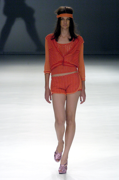 desfiles-patachou-saopauloverao2005rtw-114