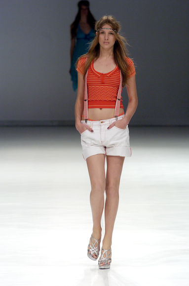 desfiles-patachou-saopauloverao2005rtw-118