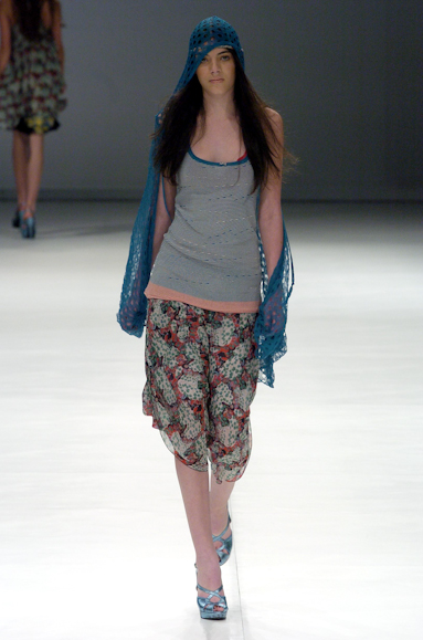 desfiles-patachou-saopauloverao2005rtw-124