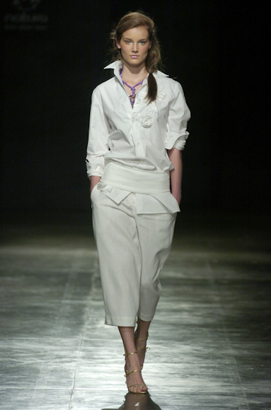 desfiles-renatoloureiro-saopauloverao2005rtw-105