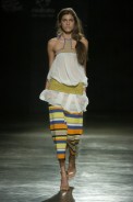 desfiles-renatoloureiro-saopauloverao2005rtw-115
