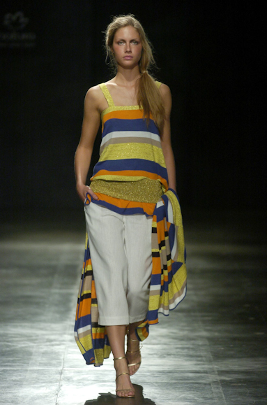 desfiles-renatoloureiro-saopauloverao2005rtw-117