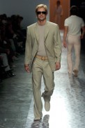 desfiles-ricardoalmeida-saopauloverao2005rtw-108