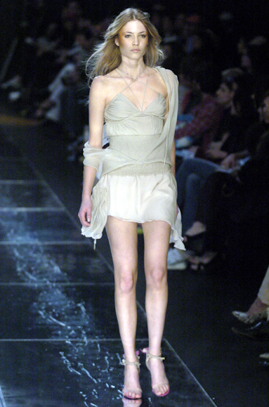 desfiles-zoomp-saopauloverao2005rtw-152