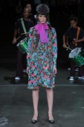 desfiles-alexandreherchcovich-saopauloinverno2005rtw-102