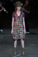 desfiles-alexandreherchcovich-saopauloinverno2005rtw-103