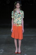 desfiles-alexandreherchcovich-saopauloinverno2005rtw-112