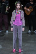 desfiles-alexandreherchcovich-saopauloinverno2005rtw-121