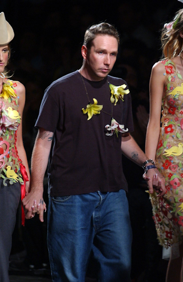 desfiles-alexandreherchcovich-saopauloinverno2005rtw-126