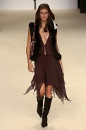 desfiles-andrelima-saopauloinverno2005rtw-110