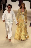 desfiles-andrelima-saopauloinverno2005rtw-133