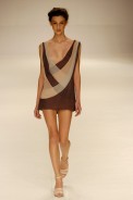 desfiles-carlostufvesson-saopauloinverno2005rtw-103